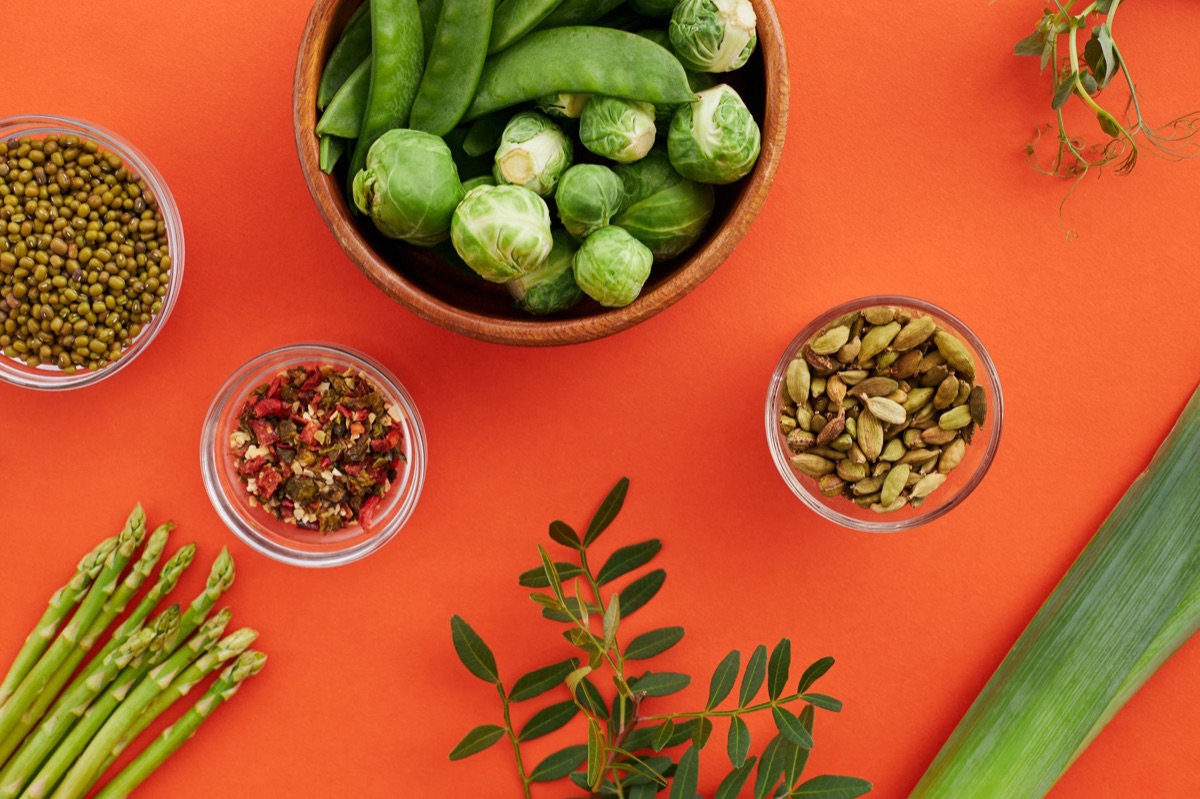foglie di pisello: ingredienti per alimenti artigianali per gatti