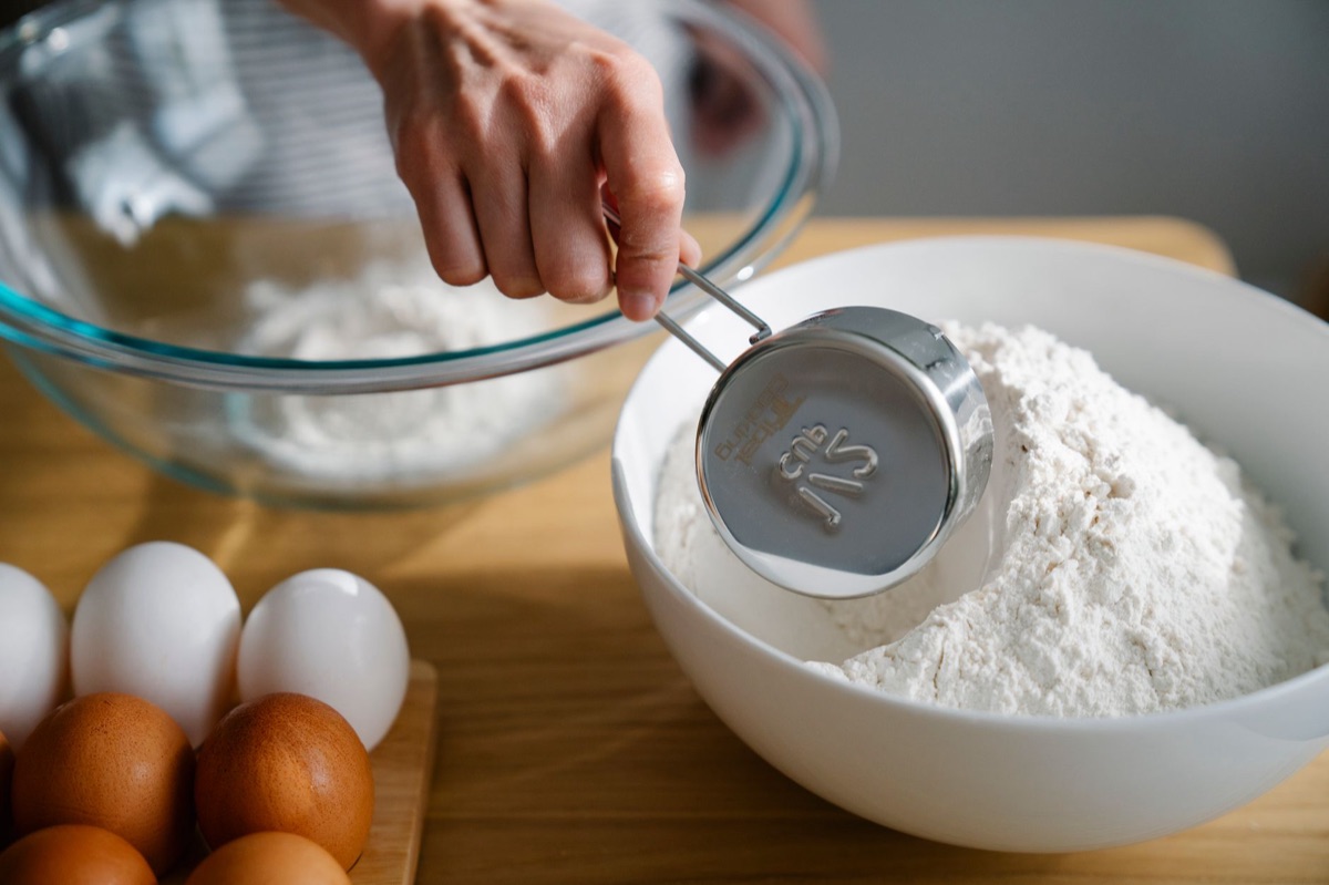 pet food measuring cup