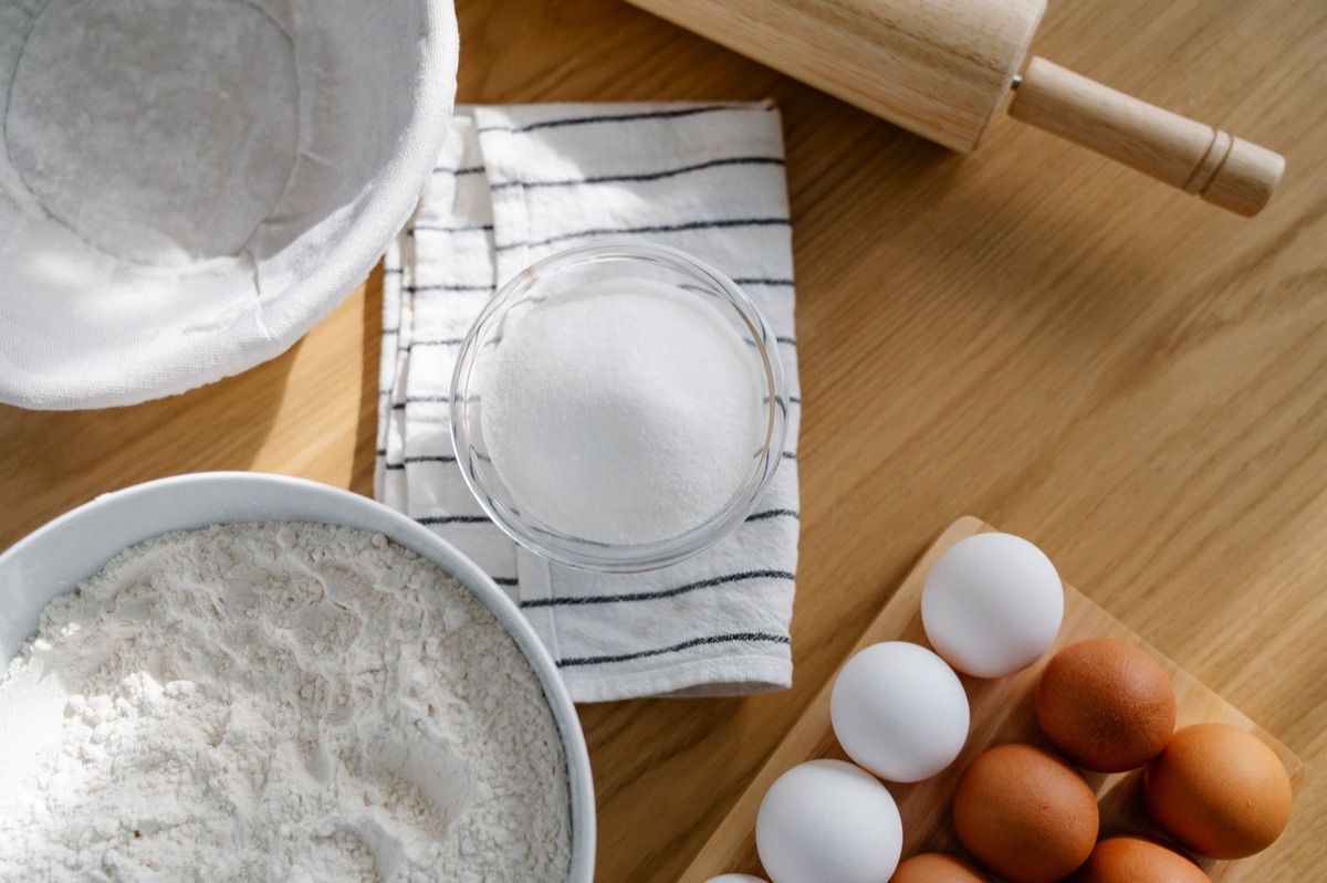 ingredient bowl for cat food recipe